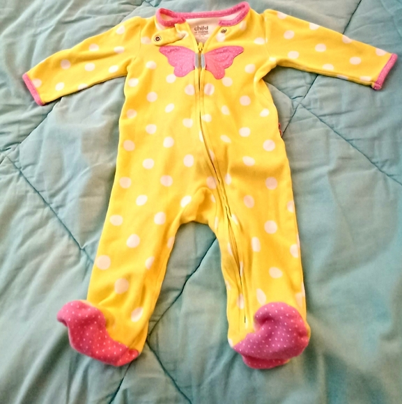 Carters Yellow Footie One Piece Pajamas with Pink Butterfly 3-6 Months - Picture 1 of 3